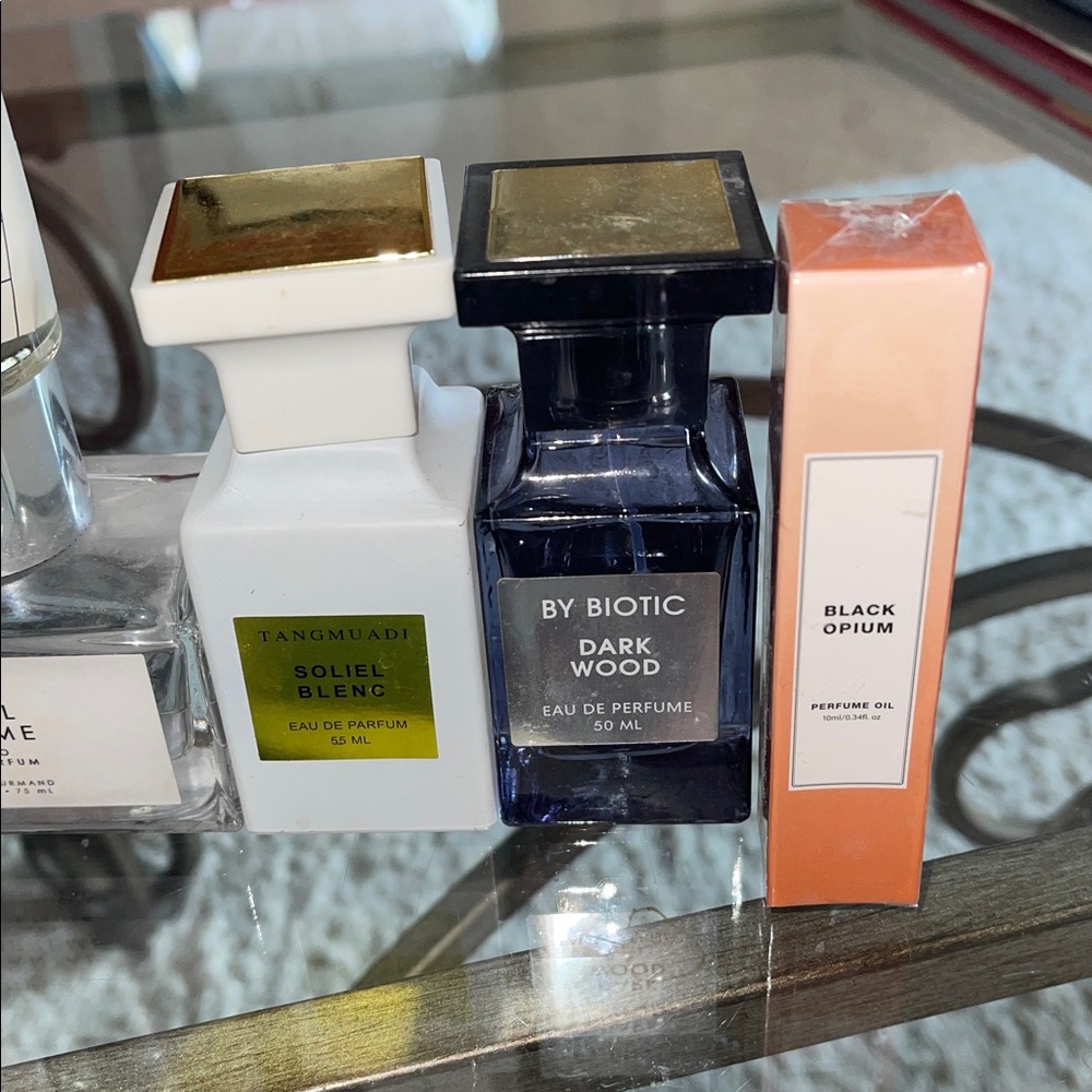 Assorted perfumes and oil - Picture 4 of 4